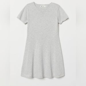 100% Cotton H&M Gray Holiday / Christmas Sweater dress with Pearl Neckline. 14+